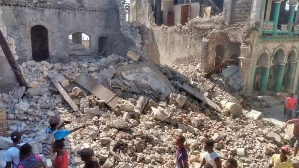 हाइटीमा भूकम्प : तीन सय बढीको मृत्यु, १८ सय घाइते