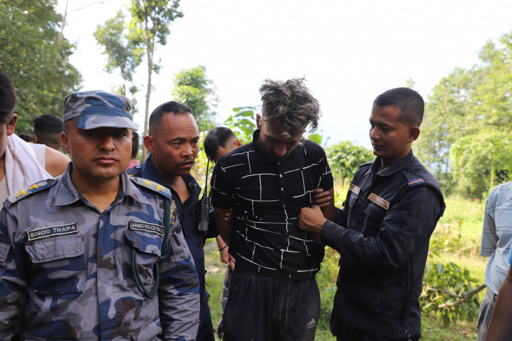 ताप्लेजुङमा आइएमई लुट्नेमध्ये एकजना पक्राउ