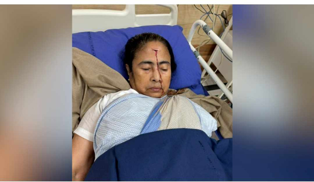 पश्चिम बंगालकी मुख्यमन्त्री बनर्जी घाइते