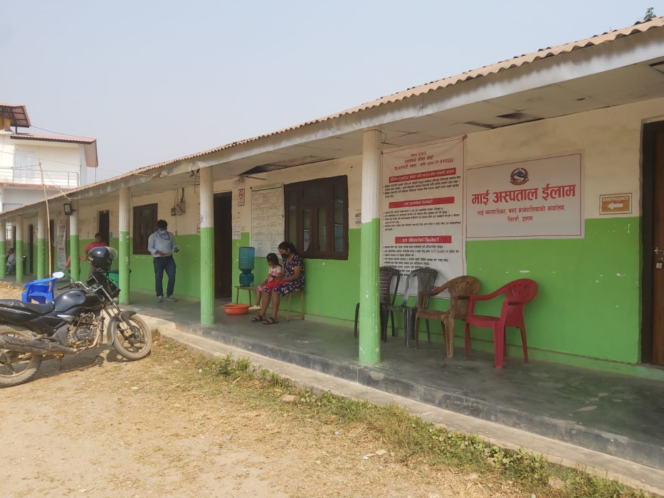 माइ अस्पतालमा सेवाग्राहीको भीड बढ्दो