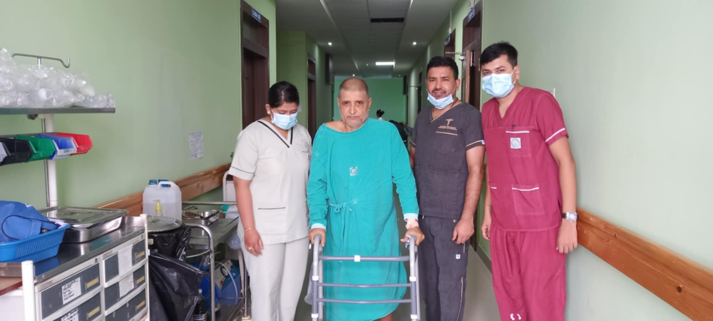 बिर्तासिटीमा हिपको जोर्नीको सफल प्रत्यारोपण