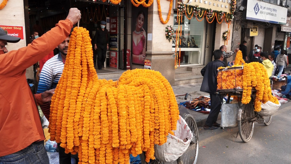 भारतीय फूलमाला आयातमा रोक लगाउन माग