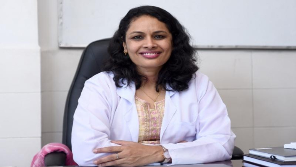 आफुभन्दा जुनियर सचिवको मातहतमा रहेर काम नगर्ने डा. मिश्रको भनाई