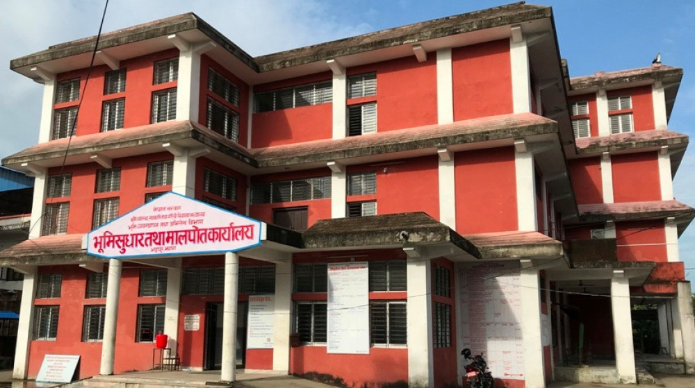 कित्ताकाट खुलेपनि अपेक्षाअनुसार बढेन कारोबार र राजश्व