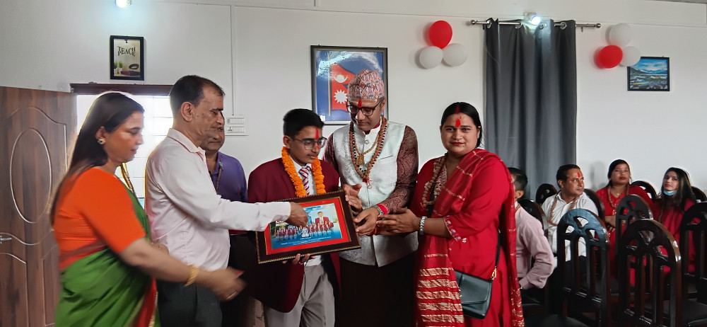 एसईईमा सहभागी विद्यार्थीलाई गोमेन्द्रले गर्यो सम्मान तथा विदाई