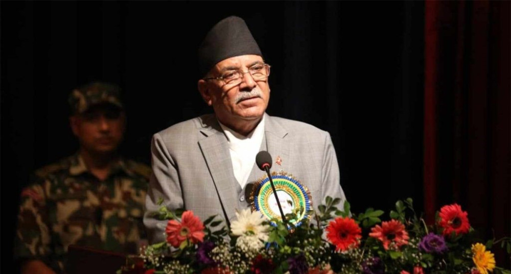 राजावादीप्रति प्रचण्ड : धमिलो पानीमा माछा मार्ने दुस्साहस सफल हुँदैन