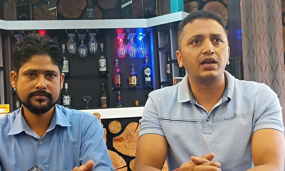 दुर्गा माविको मर्मतमा अग्रसर भए बिर्तामोडका शैक्षिक संस्था