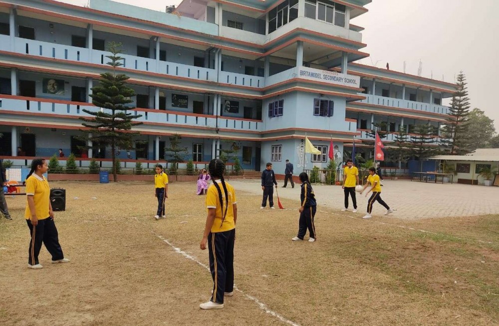 बन्द फिर्ता, विद्यालय खुल्ने