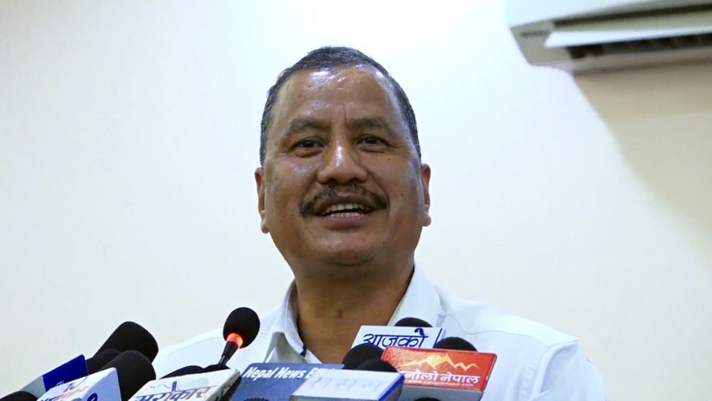 के छ नेकपा (माओवादी)को २० बुँदे प्रतिबद्धता पत्रमा ?