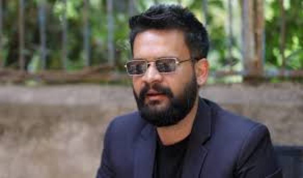 झापा फर्कदै बालेन