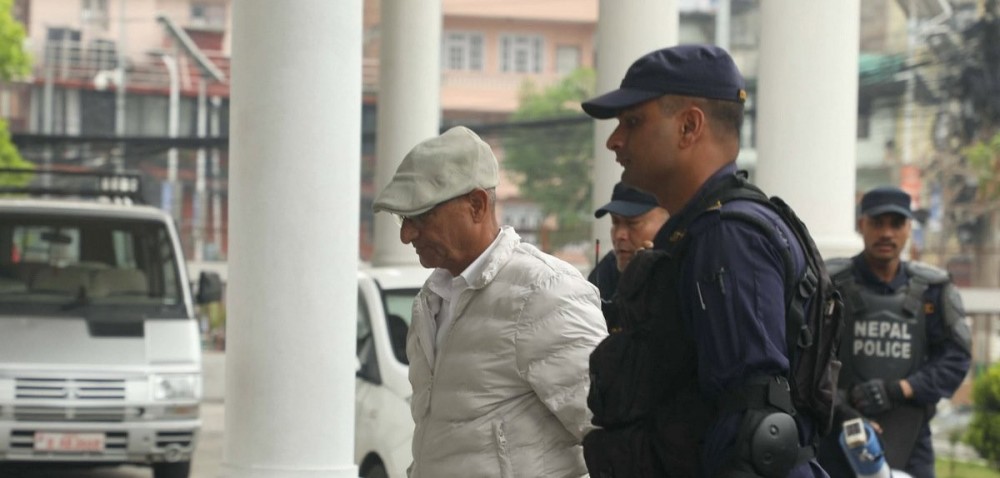 पक्राउ परेका कांग्रेस नेता लेखकलाई अदालतमा हाजिर गराइयो