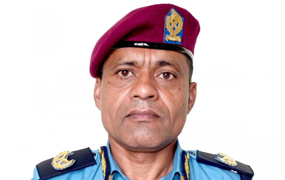 घुमुवा प्रयोग गरेर असुली धन्दा चलाएको भन्दै डीआईजी थपलिया विवादमा