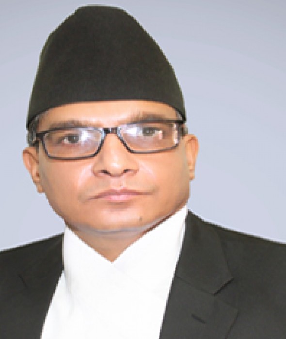 शर्माविरुद्ध परेको उजुरी खोल्ने बेलामा मिडियालाई नराखिने