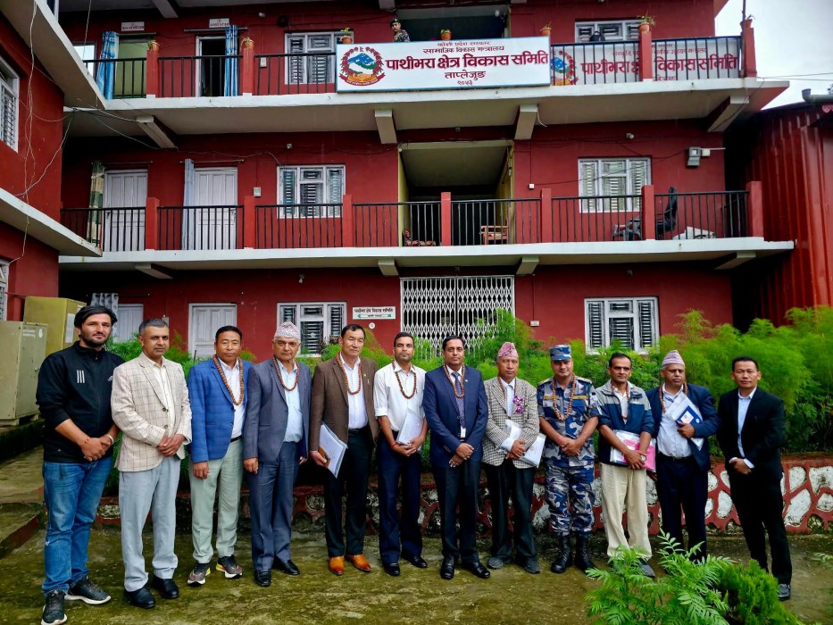 पाथीभरा क्षेत्र विकास समितिले बाढी पीडितलाई १० लाख सहयोग गर्ने